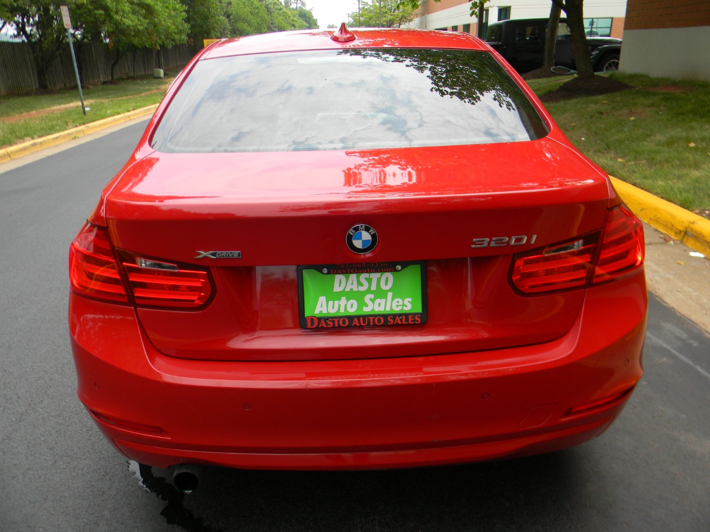 2015 BMW 3 Series 320i - Photo 4