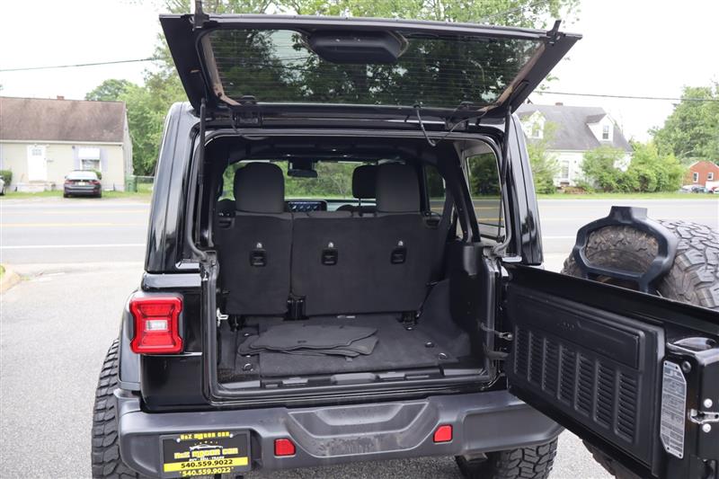 2025 Jeep Wrangler 4-Door Sahara - Photo 33