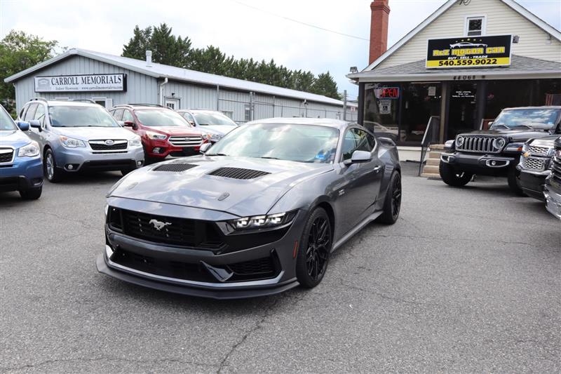 Gray 2026 Ford Mustang Coupe Rear-Wheel Drive 6-Speed Automatic