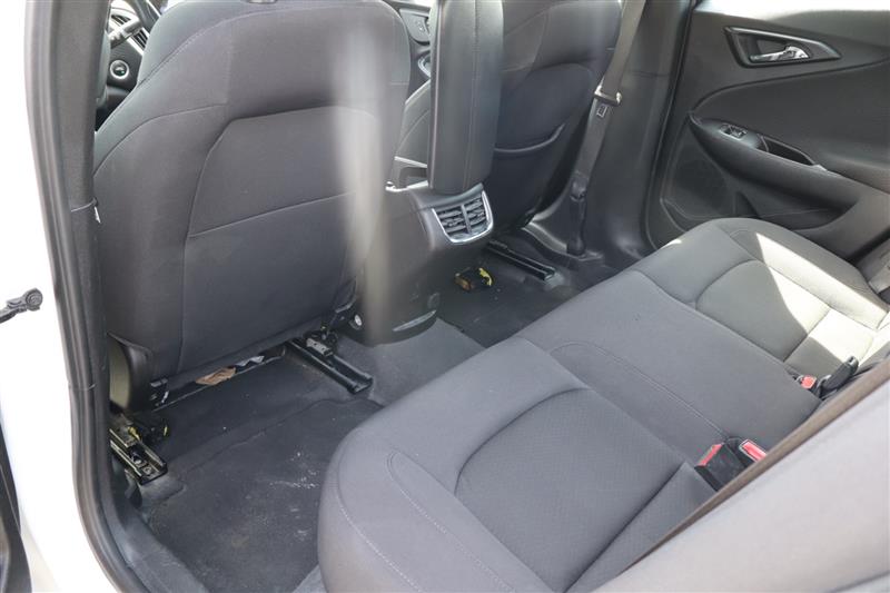 2023 Chevrolet Malibu 1LT - Photo 11