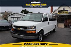 2025 CHEVROLET EXPRESS PASSENGER LT