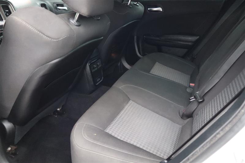 2022 Dodge Charger R/T - Photo 12