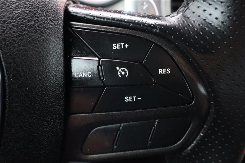2022 Dodge Charger R/T - Photo 18