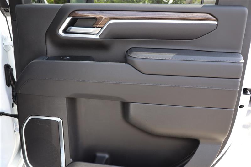 2025 Chevrolet Silverado 2500HD LT - Photo 10