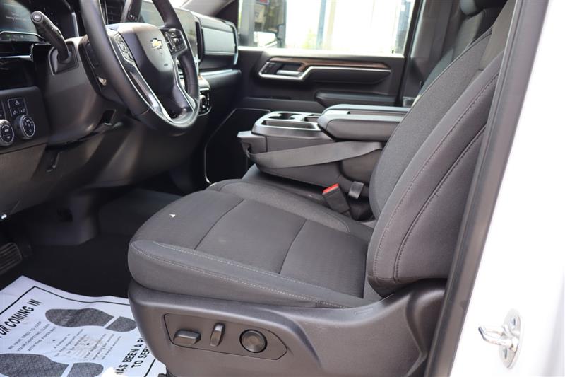 2025 Chevrolet Silverado 2500HD LT - Photo 12