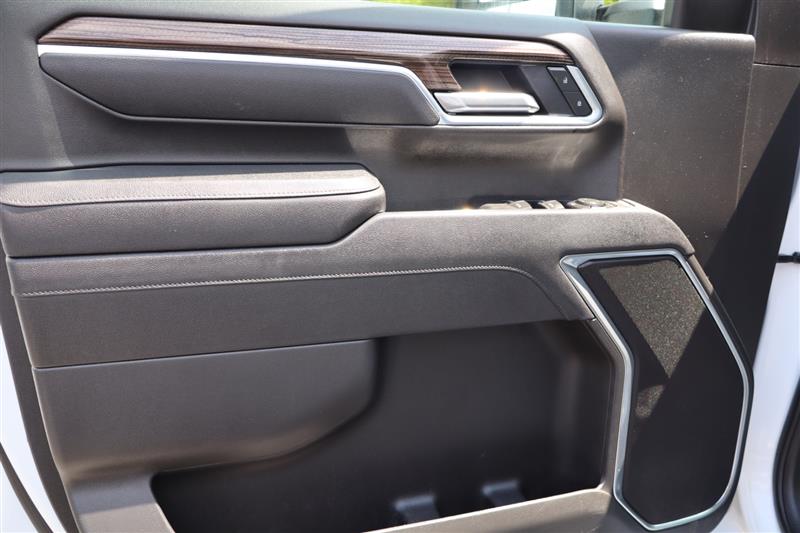 2025 Chevrolet Silverado 2500HD LT - Photo 8