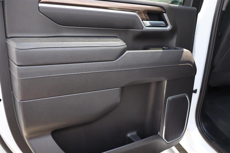 2025 Chevrolet Silverado 2500HD LT - Photo 9