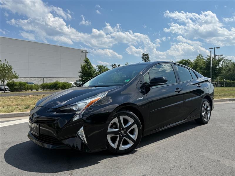 2017 TOYOTA PRIUS THREE TOURING