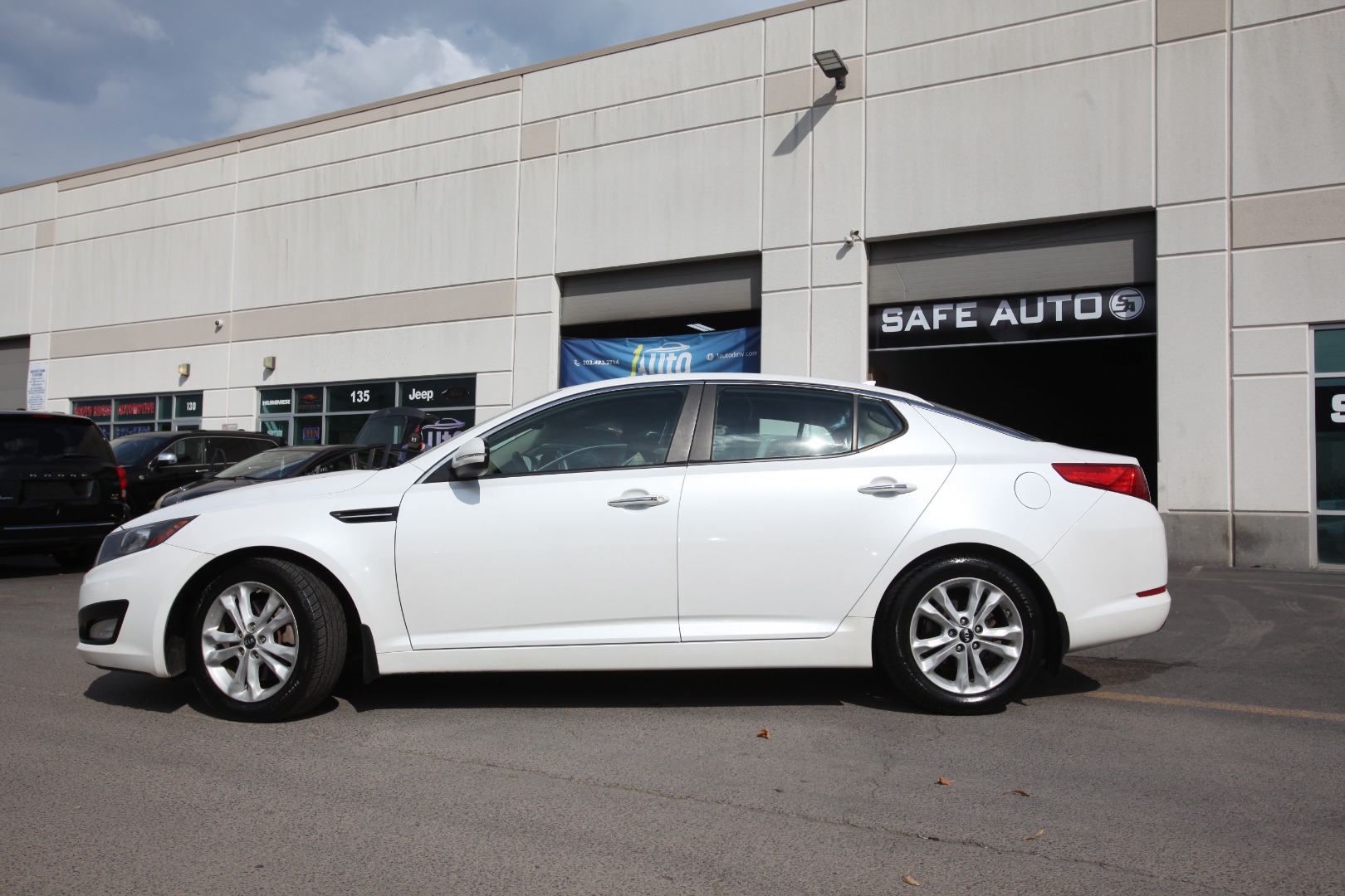 2011 Kia Optima EX - Photo 8