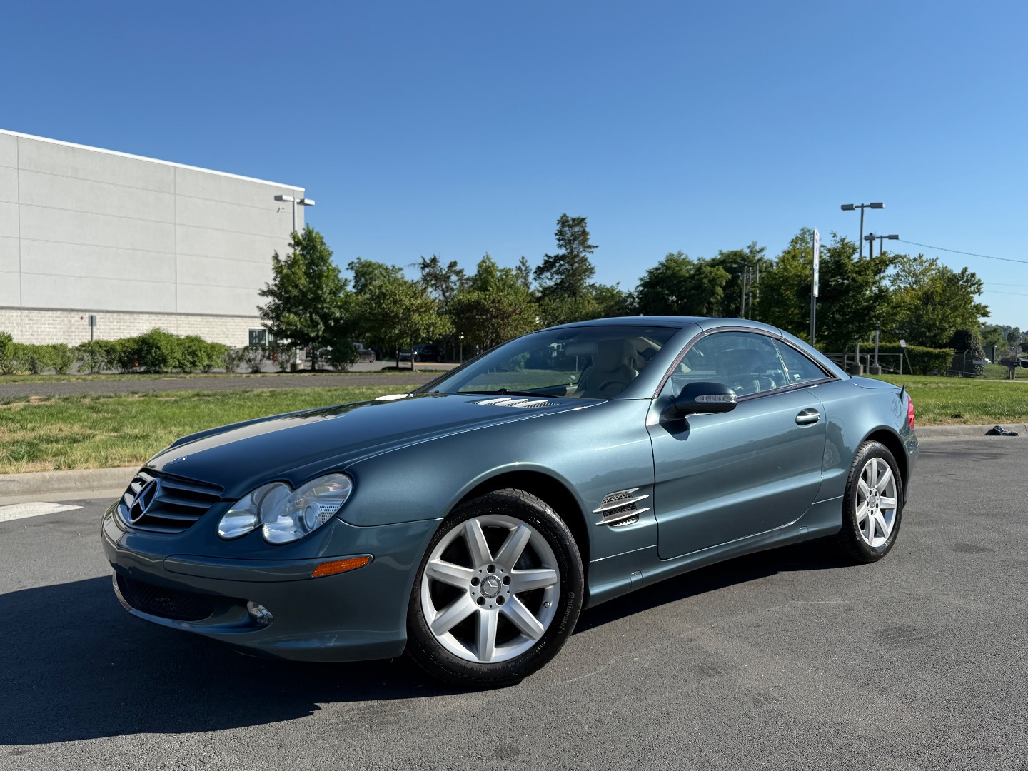 2003 Mercedes-Benz SL SL500's photo