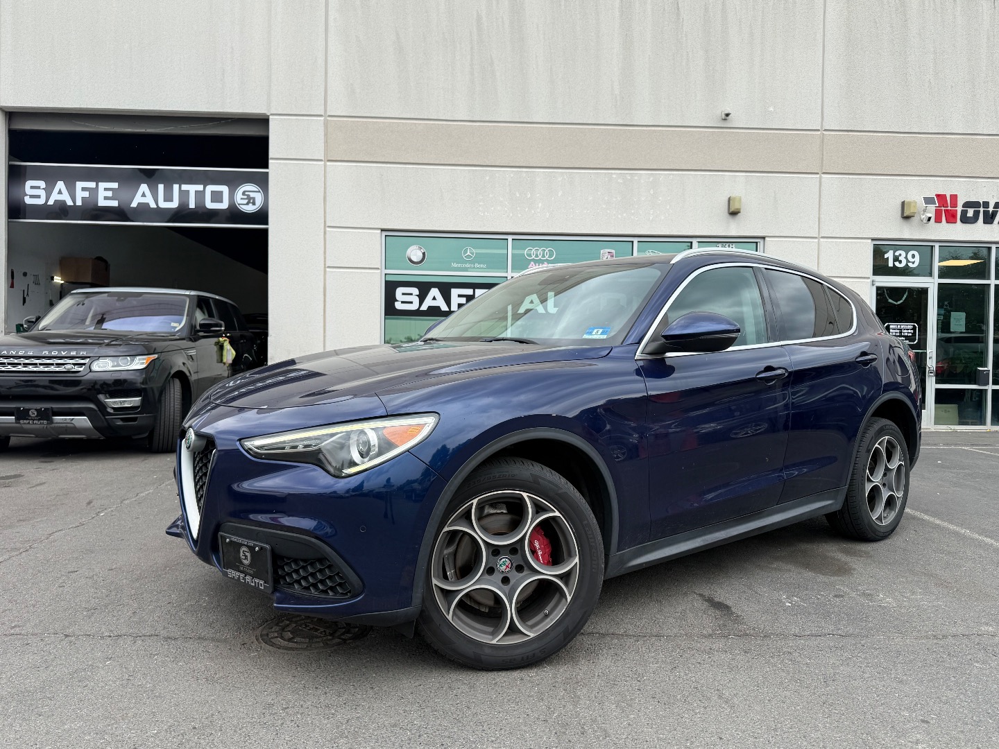 2018 Alfa Romeo Stelvio AWD's photo