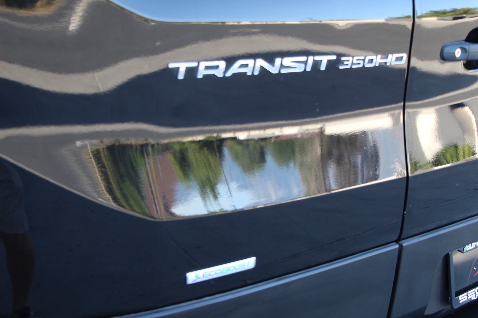 2023 Ford Transit Passenger Van XLT - Photo 20