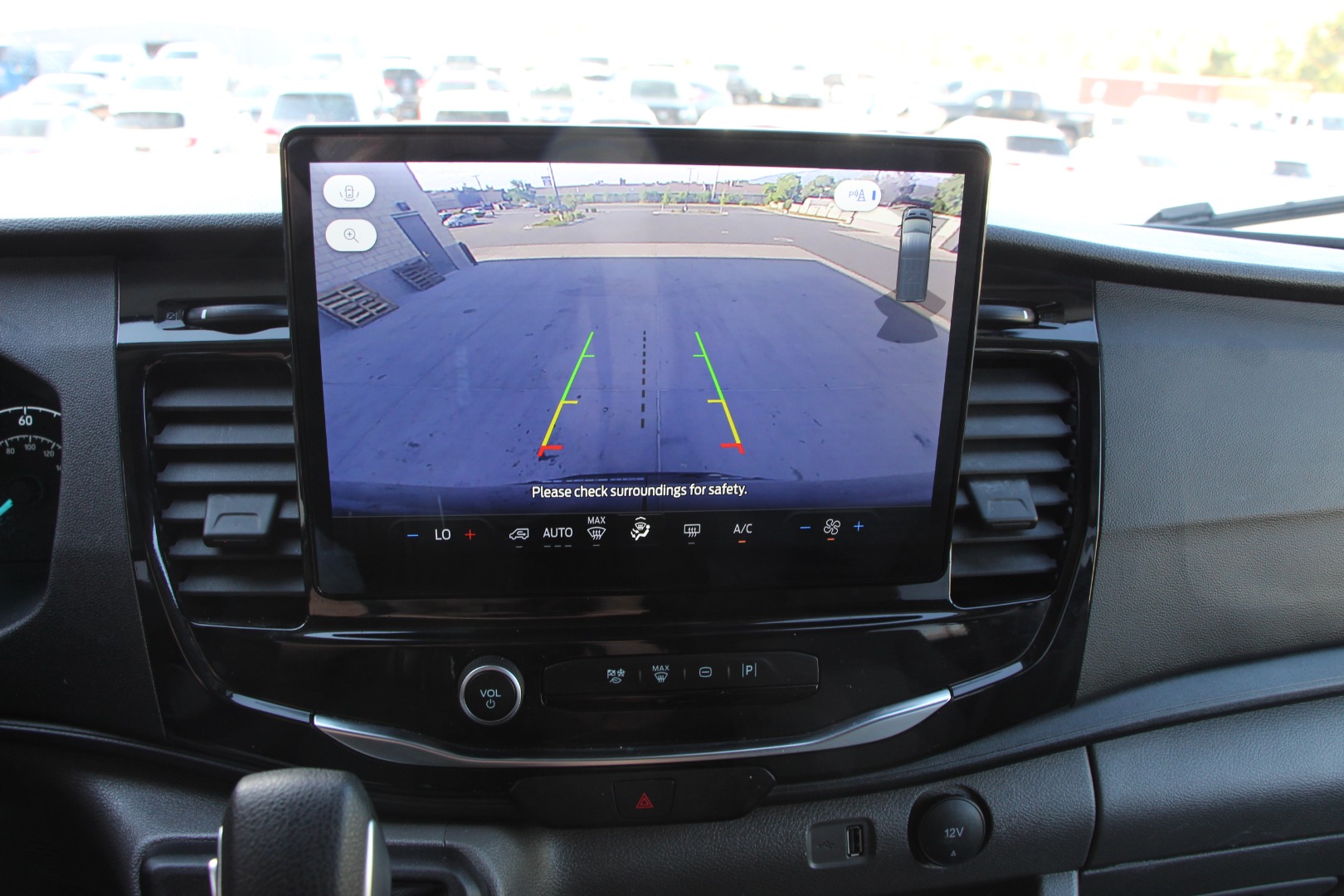 2023 Ford Transit Passenger Van XLT - Photo 42