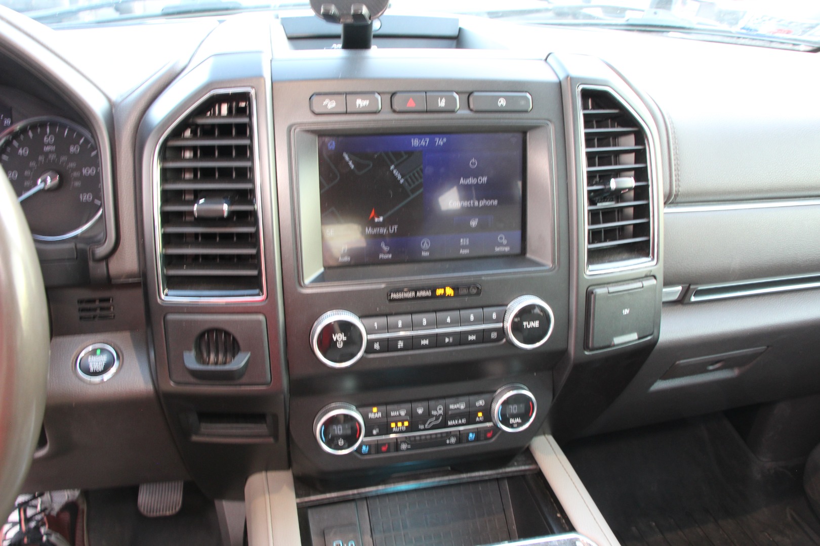 2021 Ford Expedition Limited - Photo 32