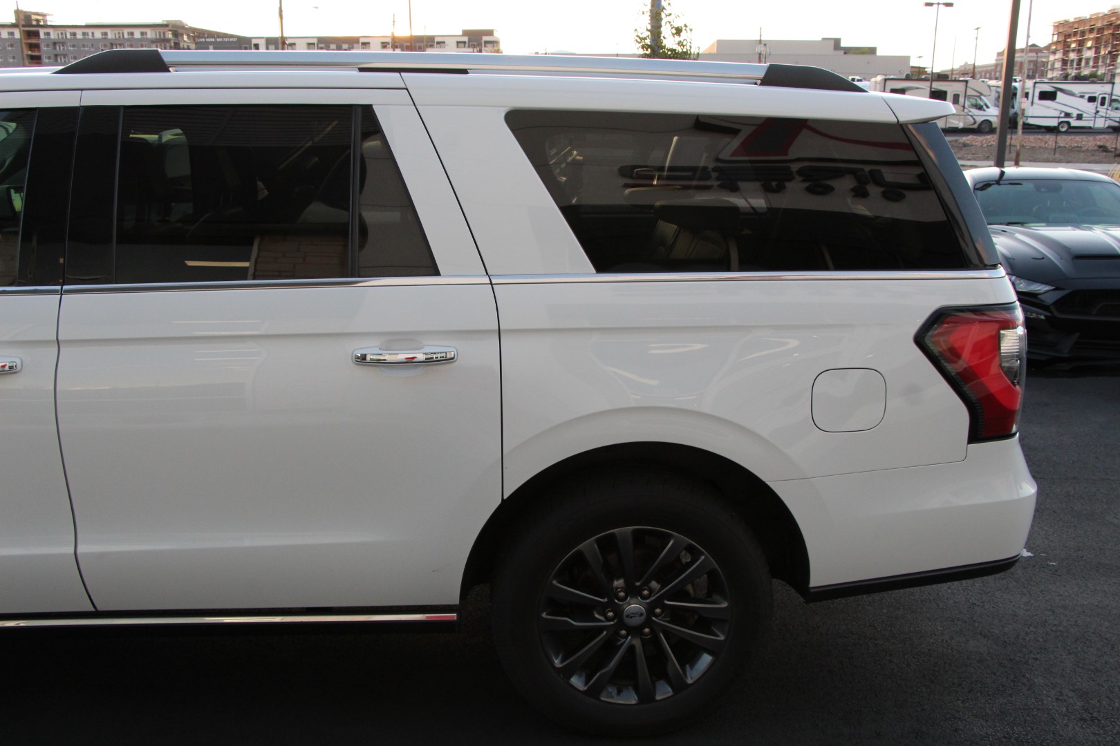 2021 Ford Expedition Limited - Photo 5