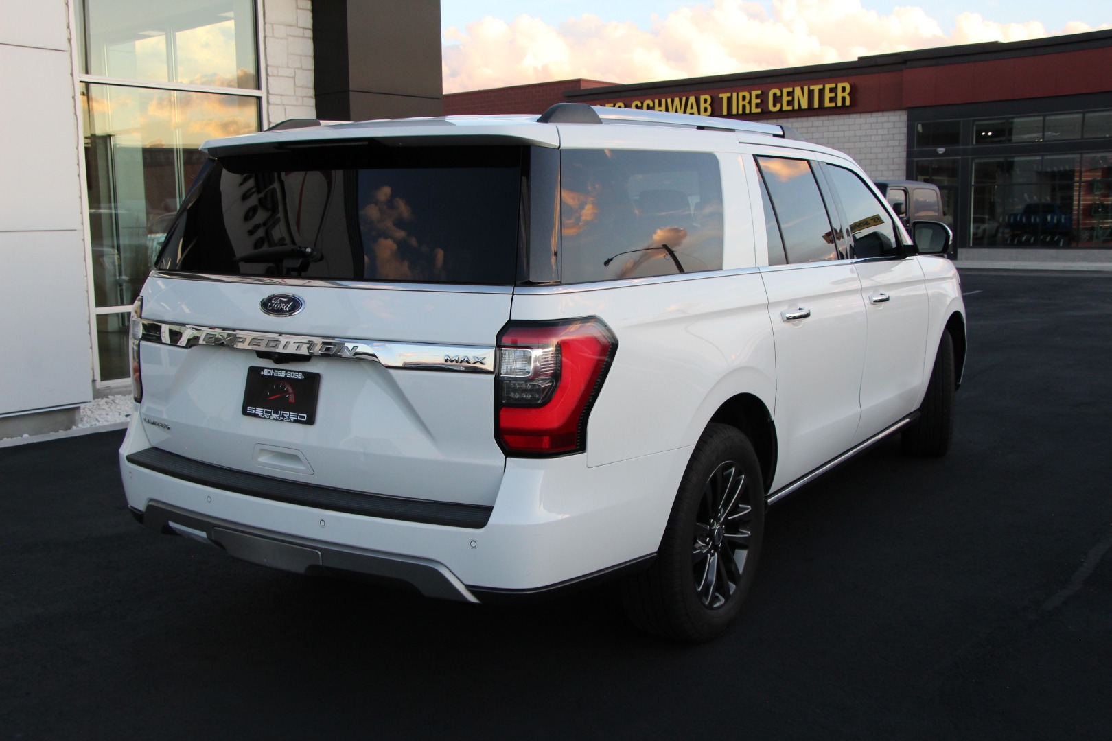 2021 Ford Expedition Limited - Photo 8