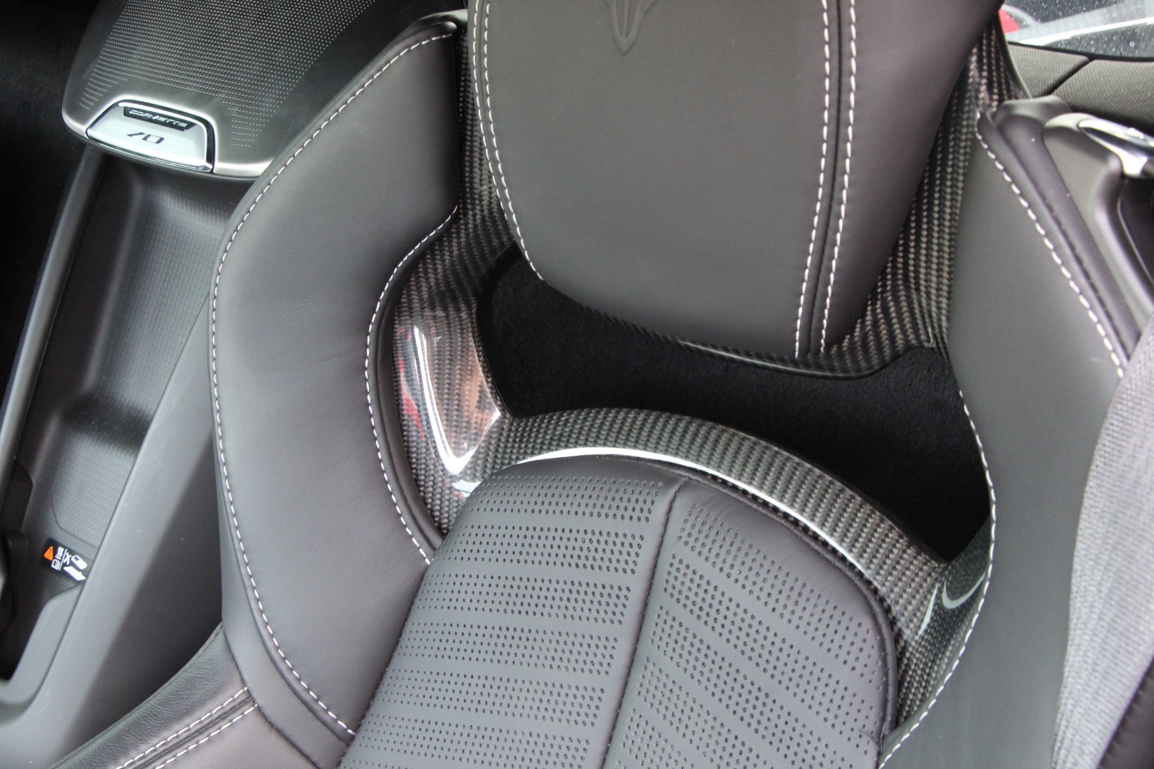 2023 Chevrolet Corvette 2LT - Photo 14