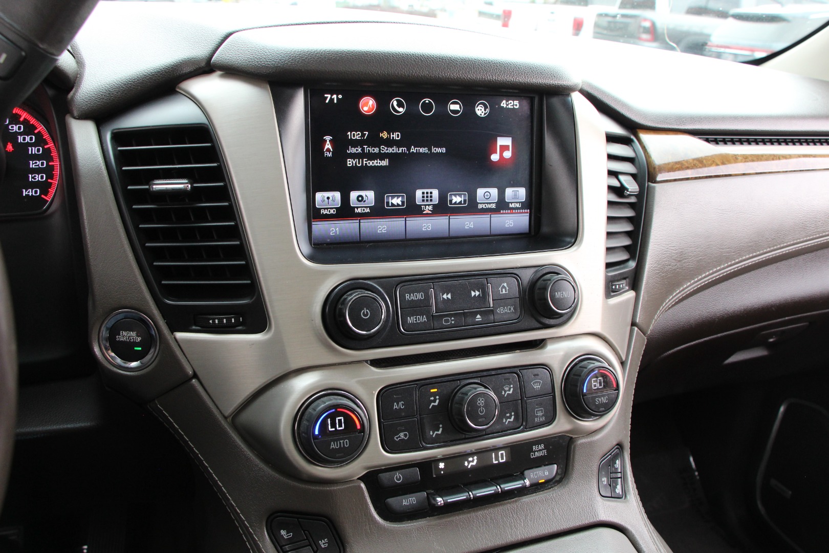 2016 GMC Yukon Denali - Photo 20