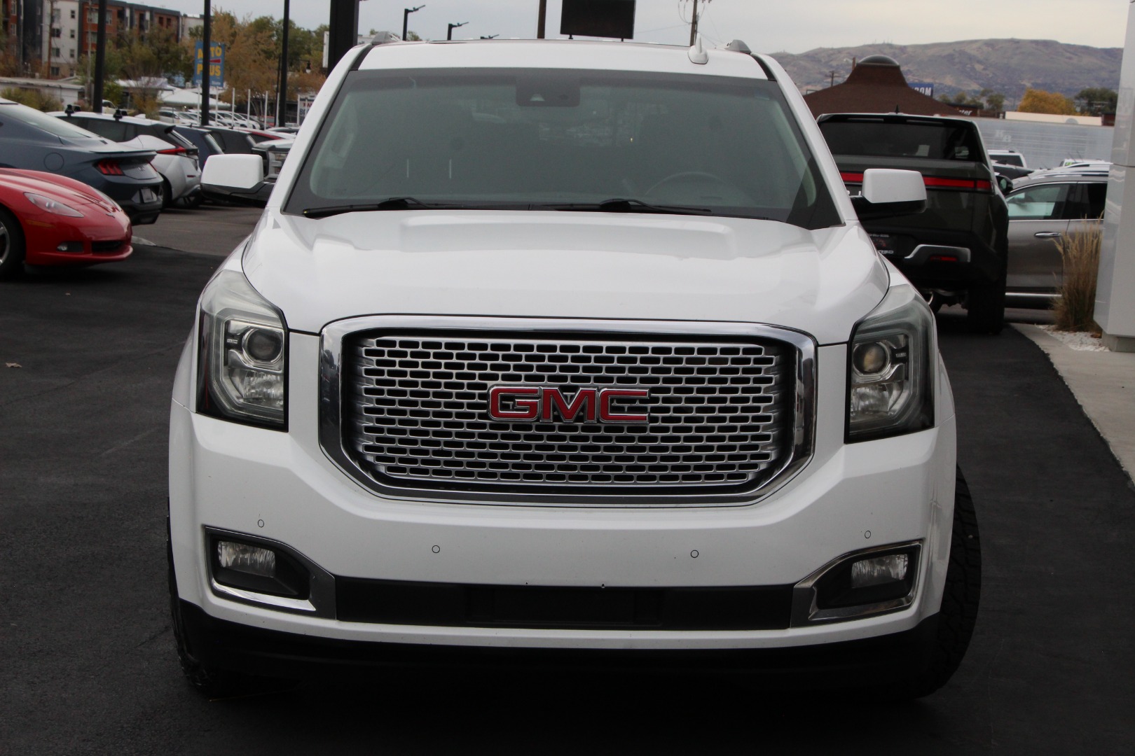 2016 GMC Yukon Denali - Photo 3