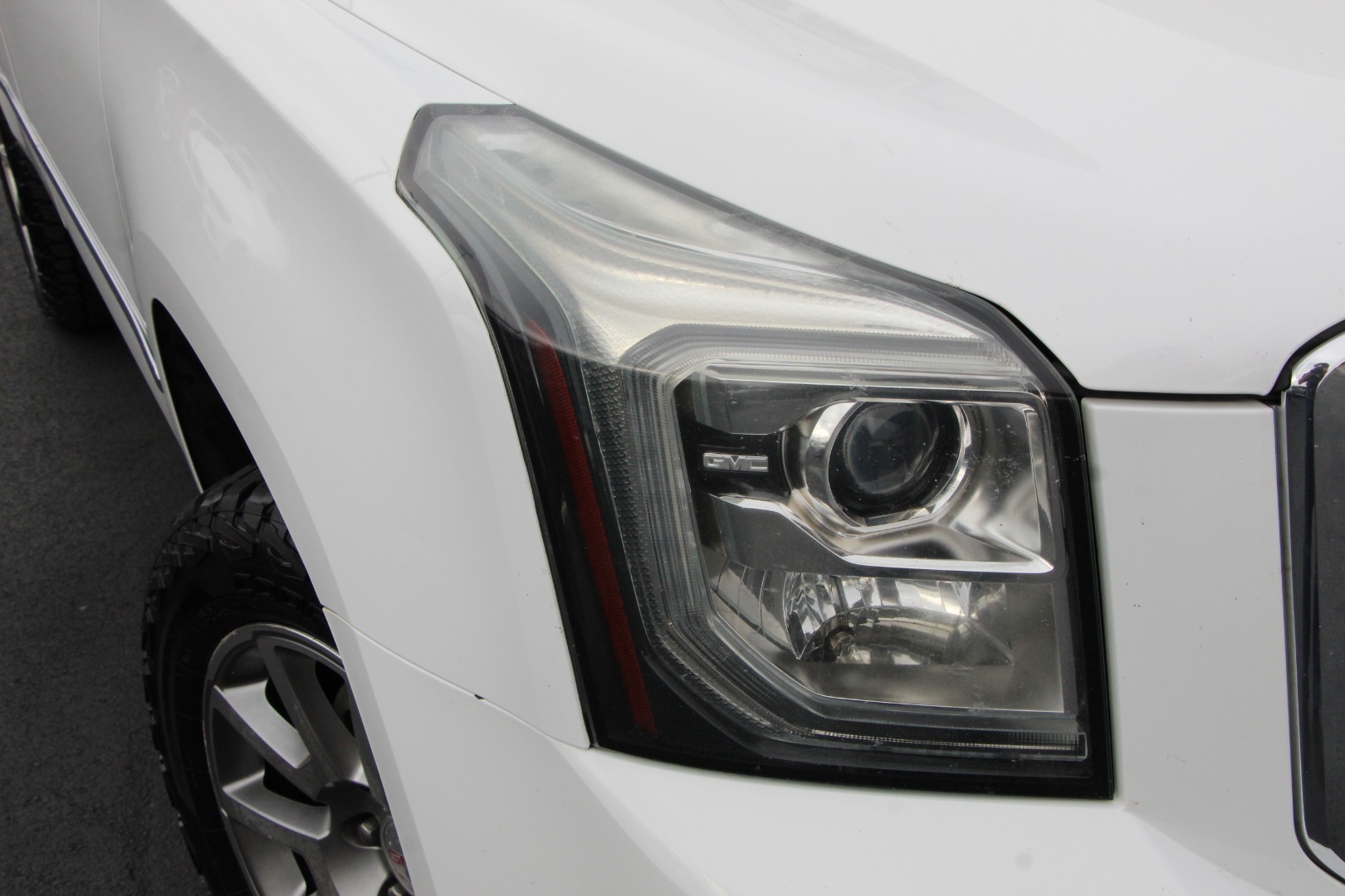 2016 GMC Yukon Denali - Photo 41