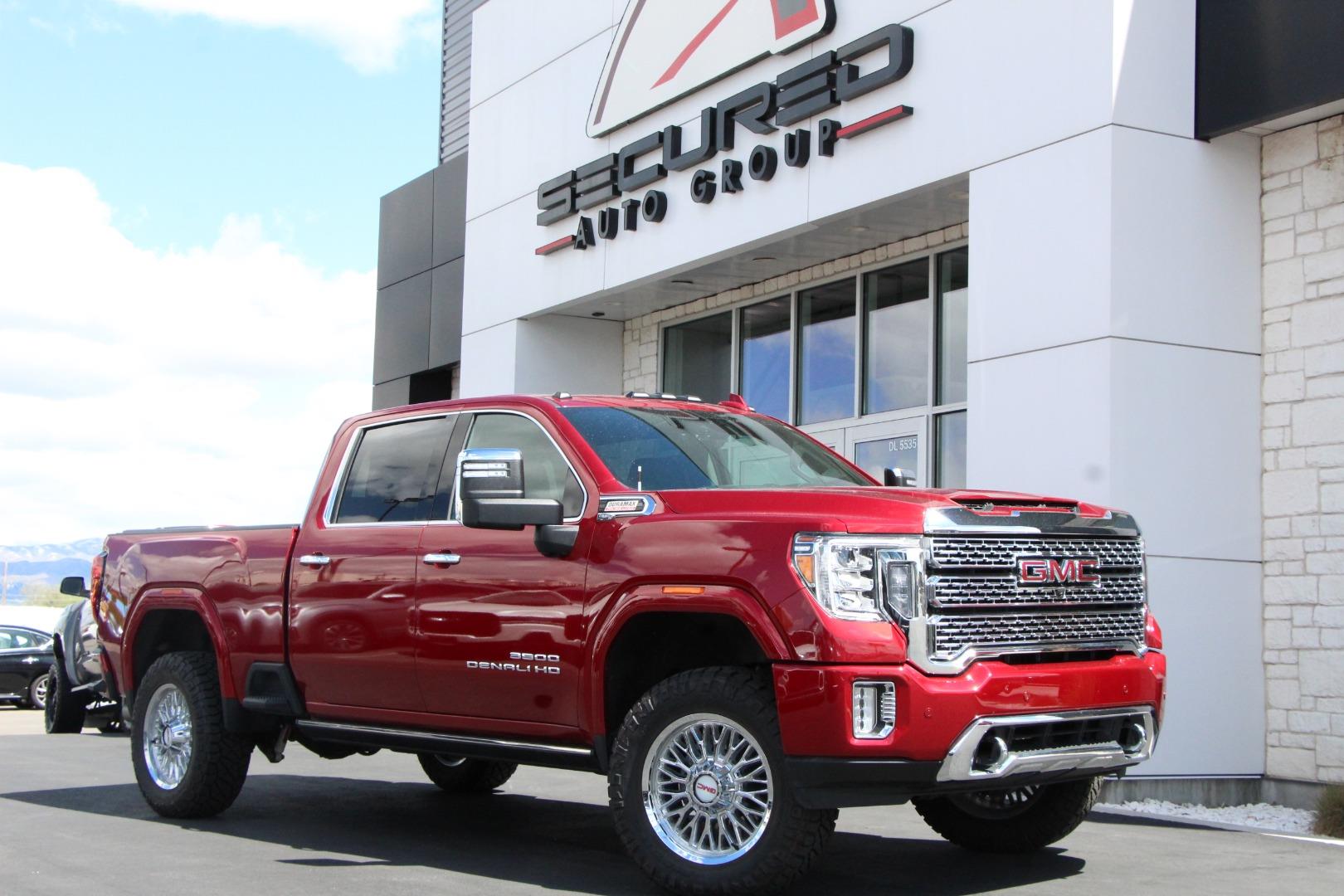2021 GMC Sierra 4WD Crew Cab Standard Box Denali's photo