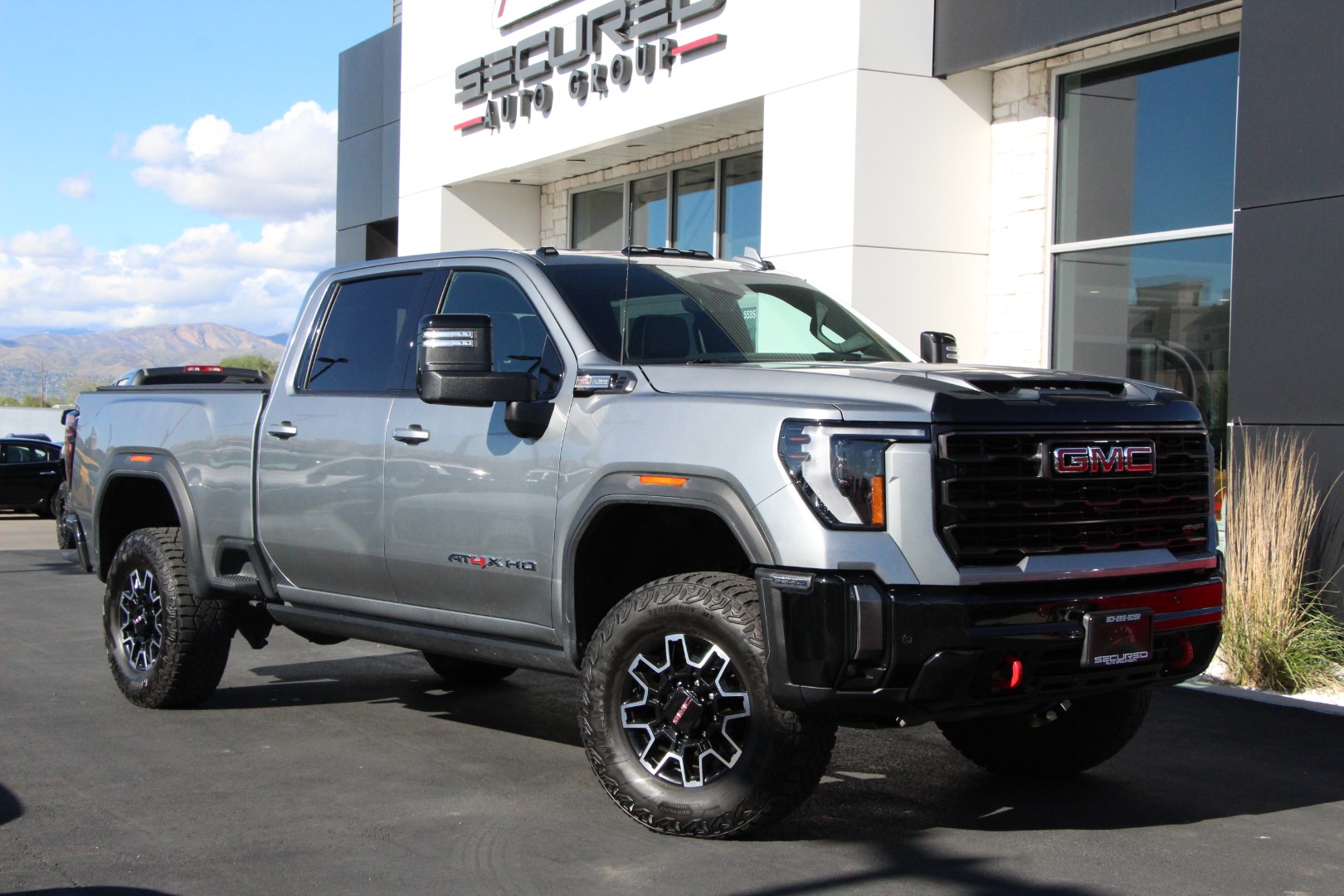 2024 GMC Sierra 4WD Crew Cab Standard Box AT4X's photo
