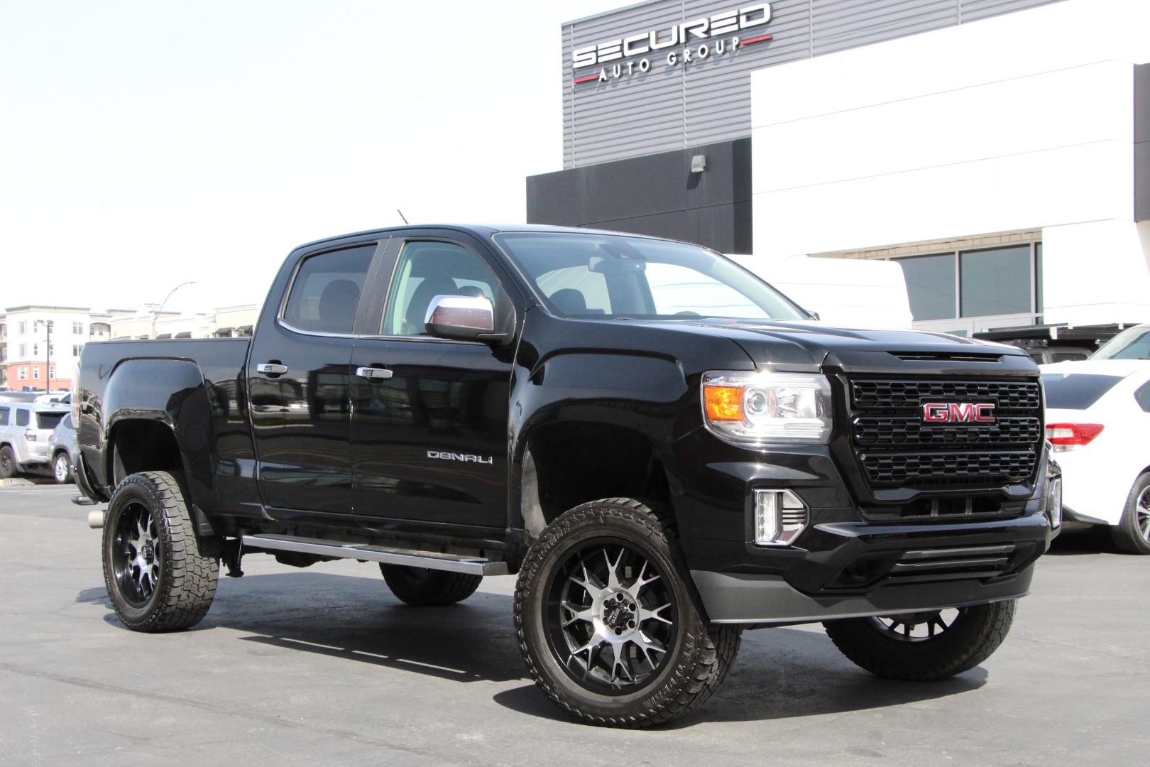 2021 GMC Canyon 4WD Denali Crew Cab Short Box's photo