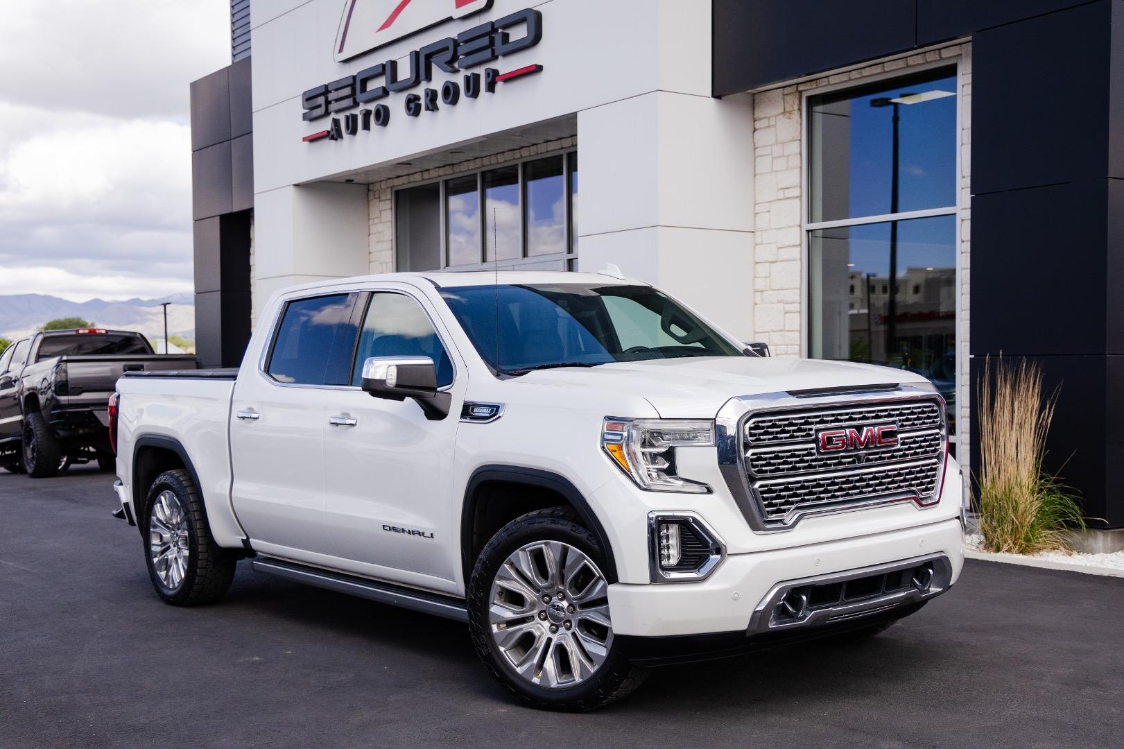 2020 GMC Sierra 4WD Crew Cab Short Box Denali's photo