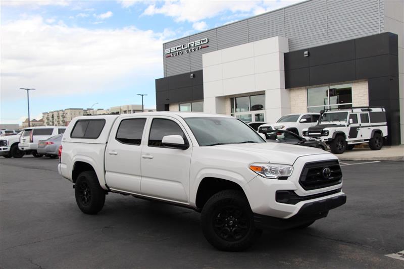 2021 TOYOTA TACOMA SR