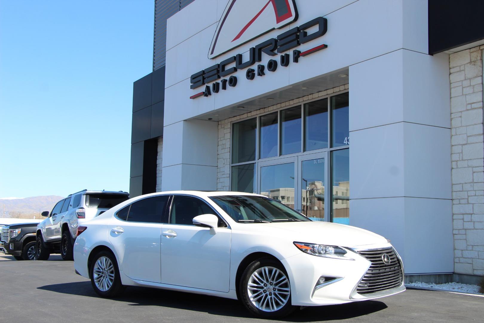 2017 Lexus ES 350 350's photo