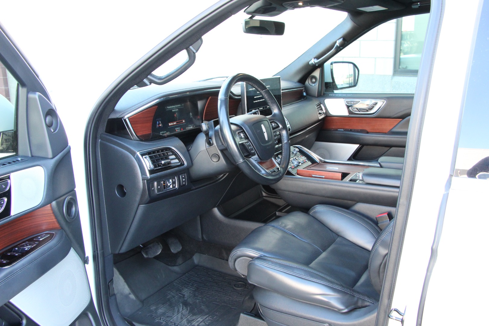 2022 Lincoln Navigator Reserve - Photo 14