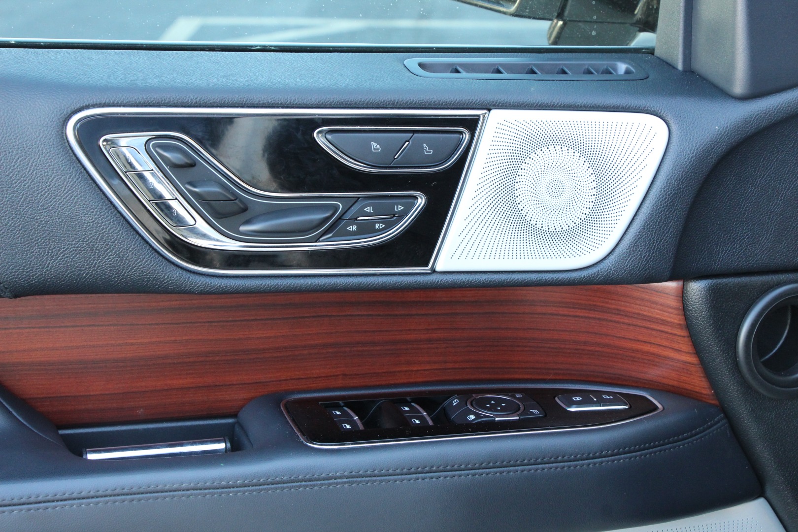 2022 Lincoln Navigator Reserve - Photo 36