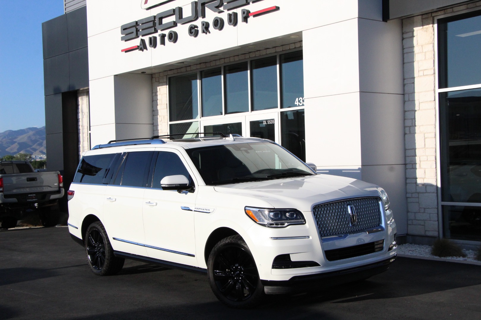 2022 Lincoln Navigator Reserve L 4WD's photo