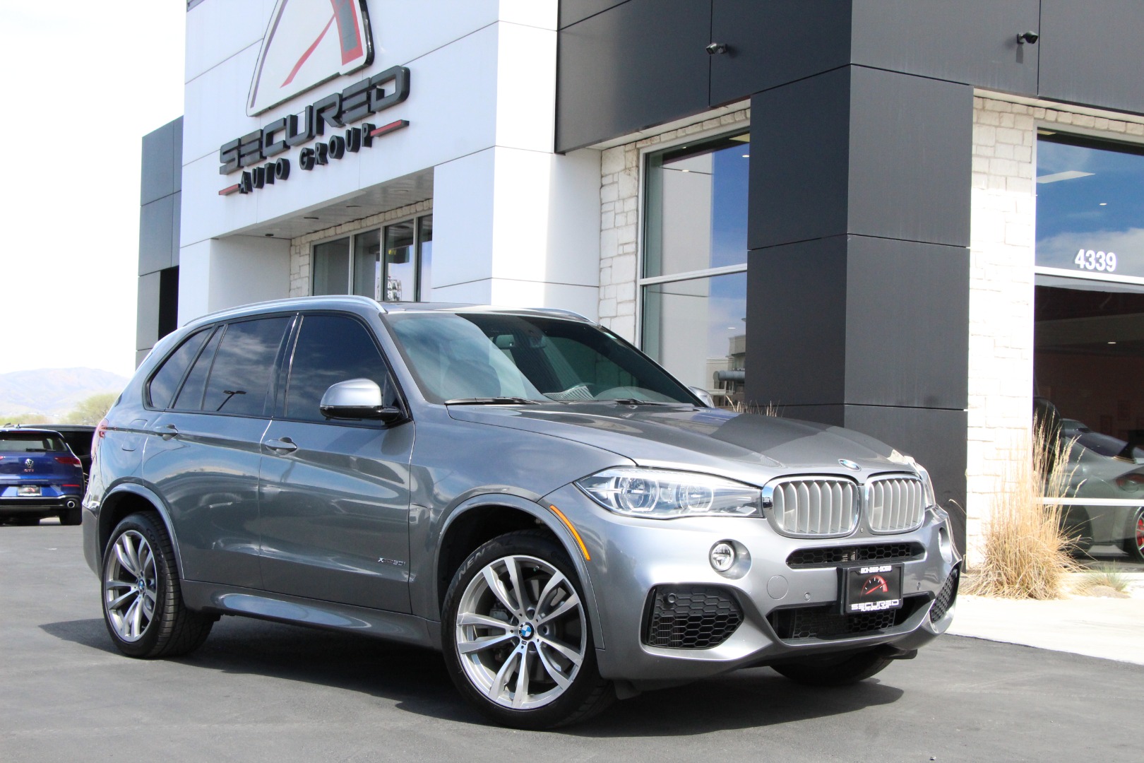 2017 BMW X5 xDrive50i's photo
