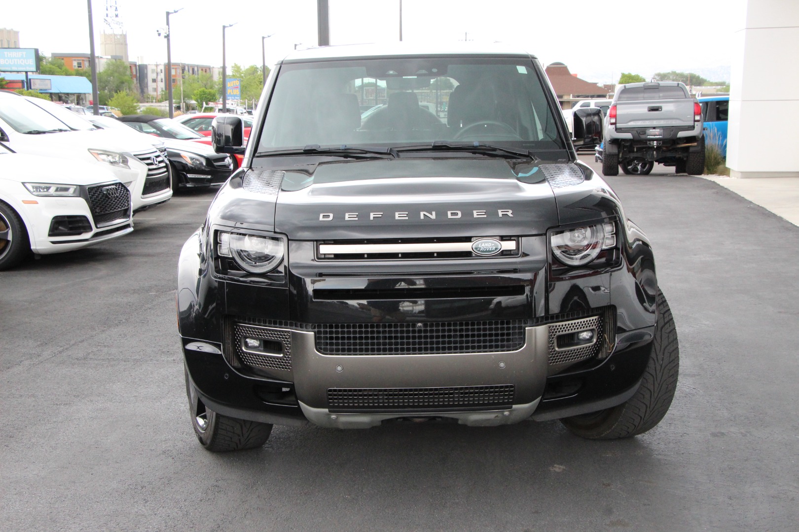 Vehicle Image 2