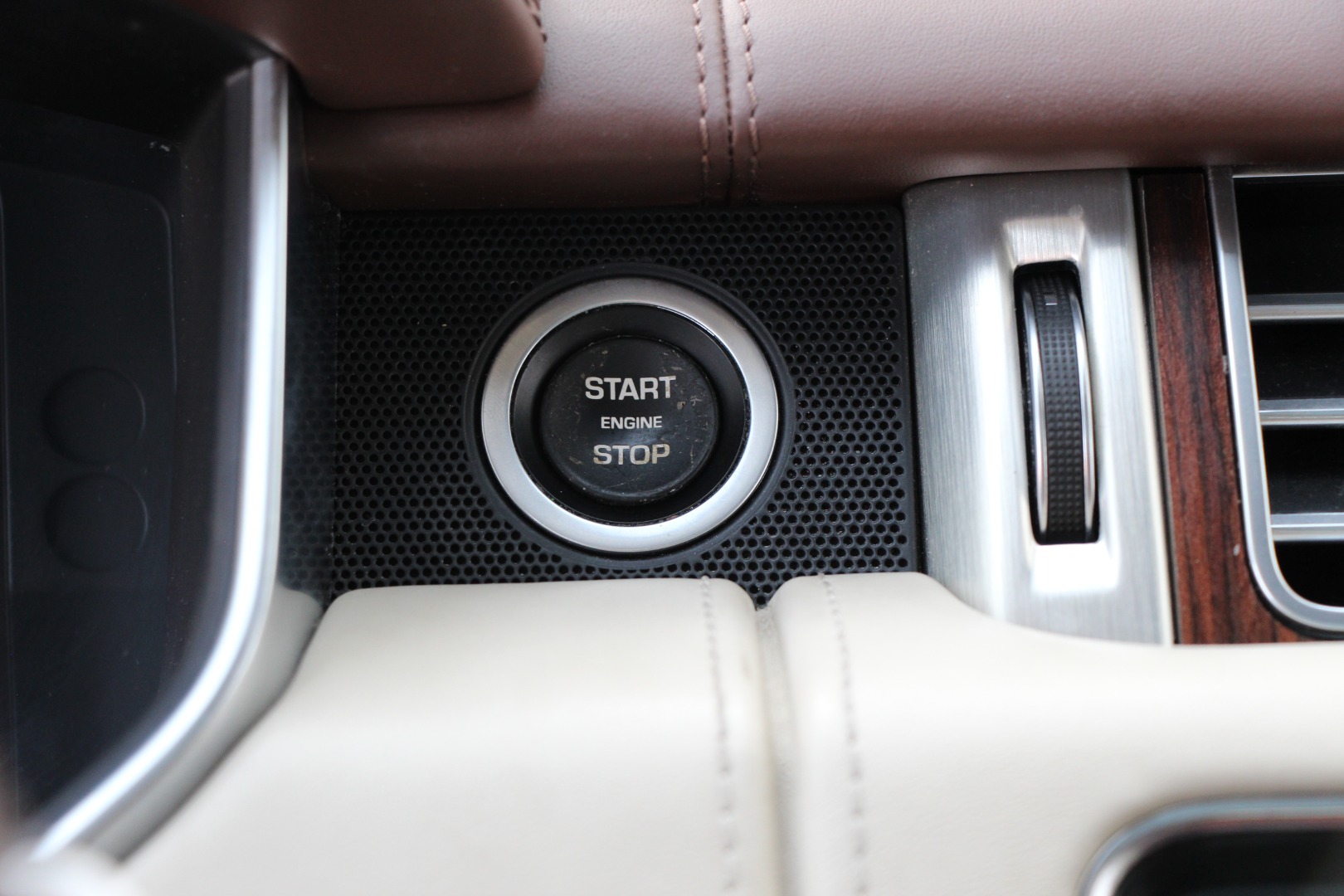 2015 Land Rover Range Rover Autobiography - Photo 30