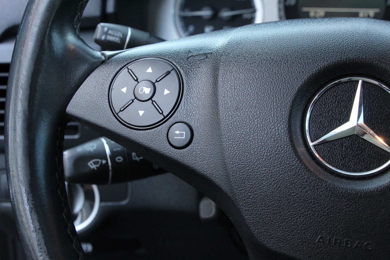 2012 Mercedes-Benz GLK-Class GLK350 - Photo 30