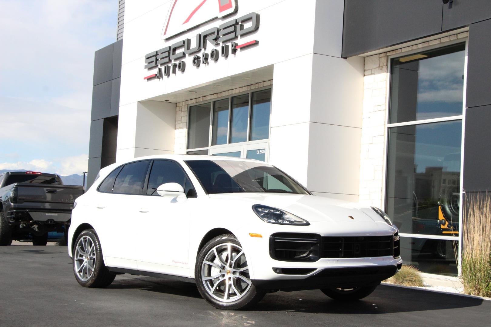 2019 Porsche Cayenne Turbo's photo