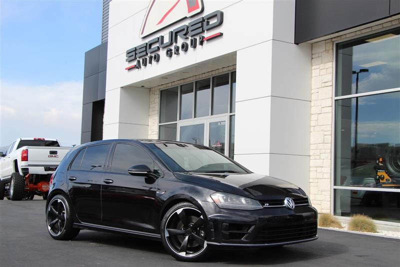 2016 Volkswagen Golf R 4-Door with DCC and Navigation