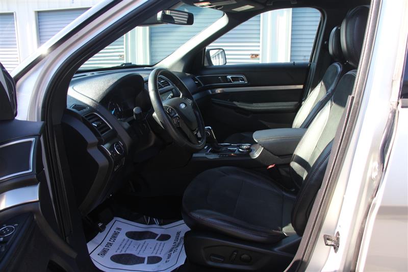 2019 Ford Explorer XLT - Photo 19