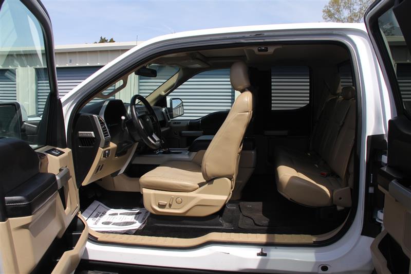 2015 Ford F-150 Lariat - Photo 27