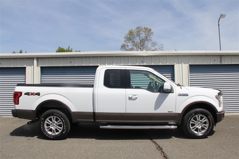 2015 Ford F-150 Lariat - Photo 8
