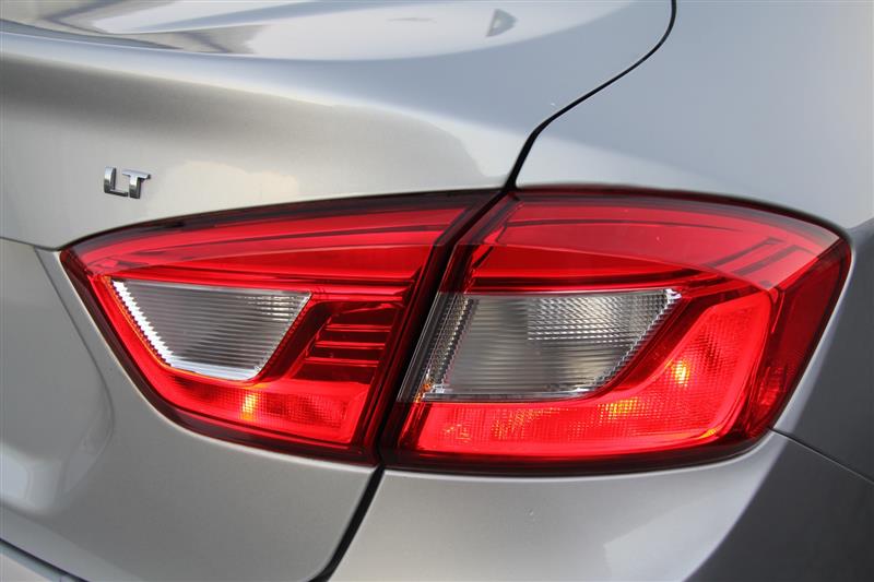 2018 Chevrolet Cruze LT - Photo 11