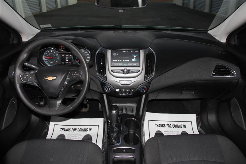 2018 Chevrolet Cruze LT - Photo 27