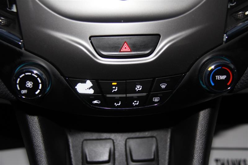 2018 Chevrolet Cruze LT - Photo 36