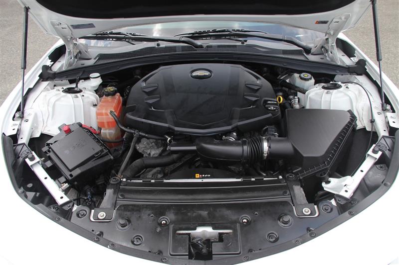 2017 Chevrolet Camaro 1LT - Photo 10