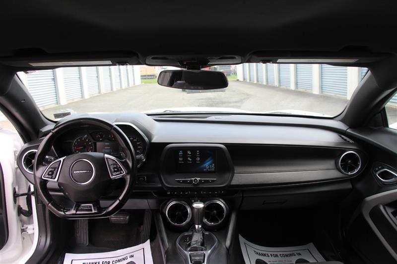 2017 Chevrolet Camaro 1LT - Photo 23