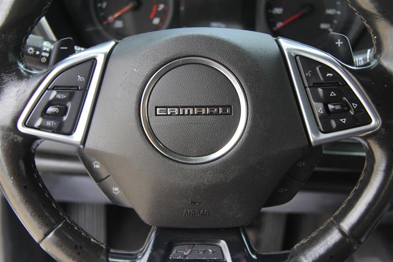 2017 Chevrolet Camaro 1LT - Photo 25