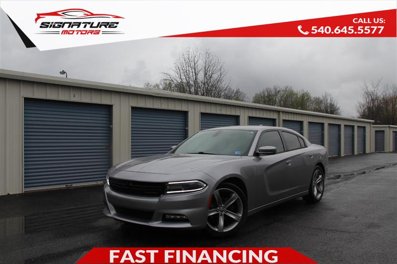 2015 Dodge Charger SXT's photo