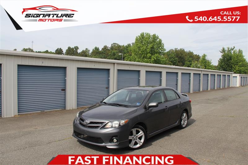 2013 Toyota Corolla's photo